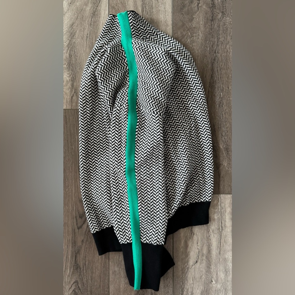 Cezele High Turtleneck Sweater Pullover Women’s Large Black White Chevron Stripe - Picture 7 of 11